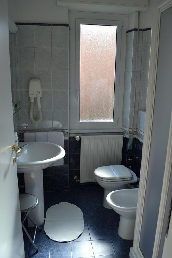 Single Room,1580618145:JPEG